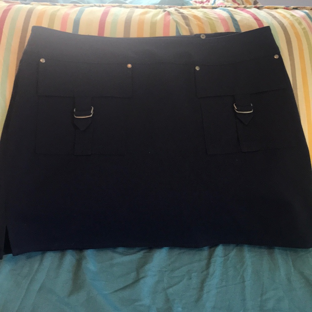 Navy mini skirt